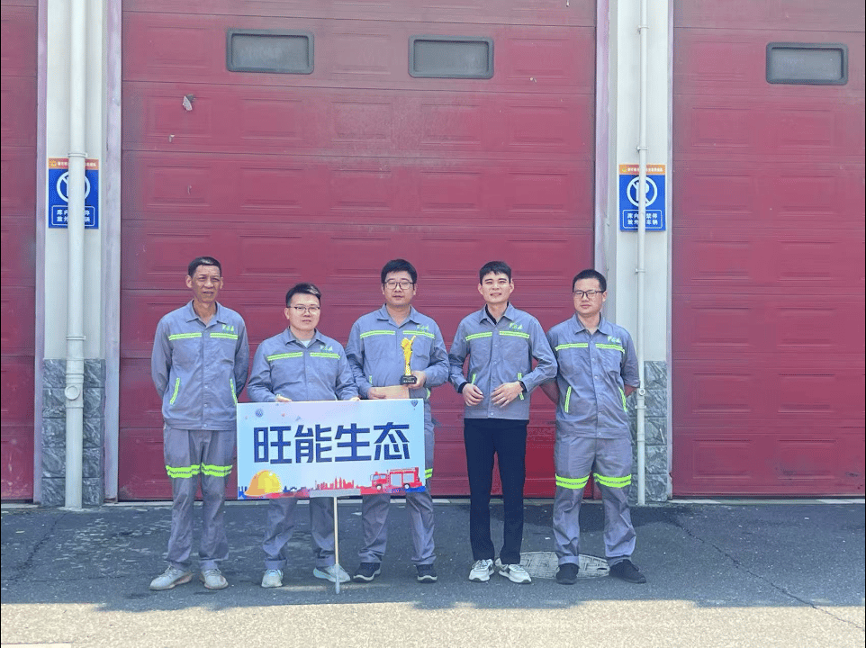 1751447779433199idKI.gif b64b3e061c726fe1db17078536c11d80.gif