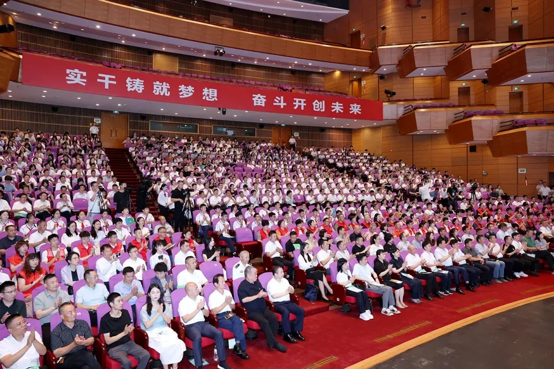 1753082038923548V62R.jpg 1753082030519.jpg