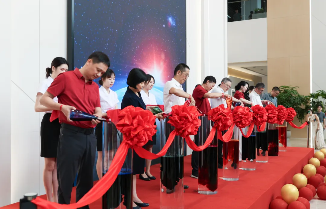 1756782087969289OA6Y.jpg 1756782077521.jpg